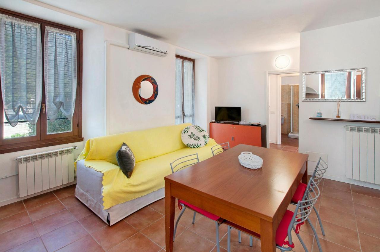 Casa Sole Apartment Novate Mezzola Bagian luar foto